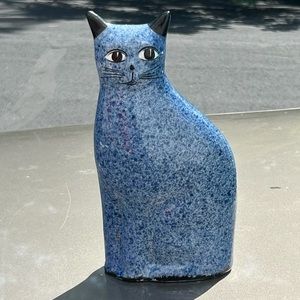 Cat Statue